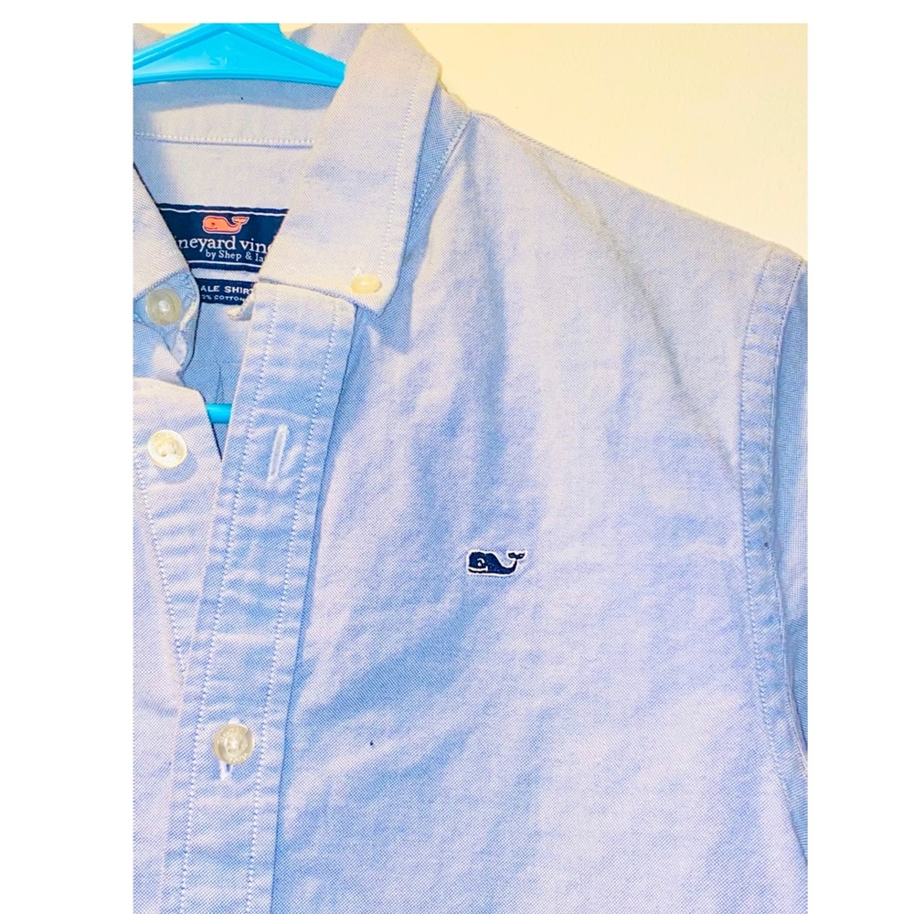 VINEYARD VINES whale button down